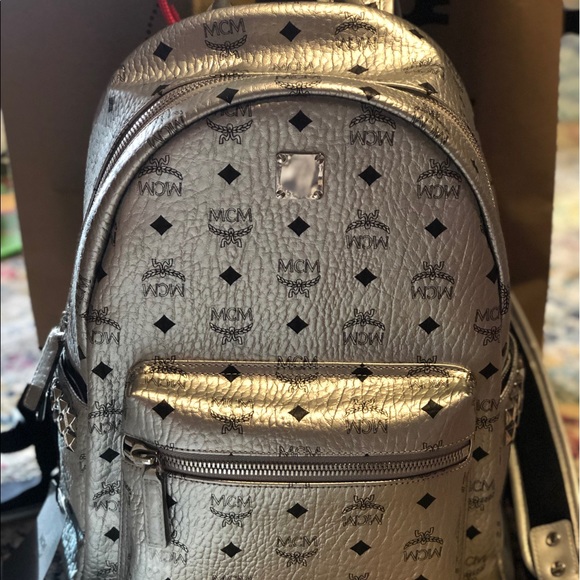 MCM standard size backpack NEW - Picture 1 of 3